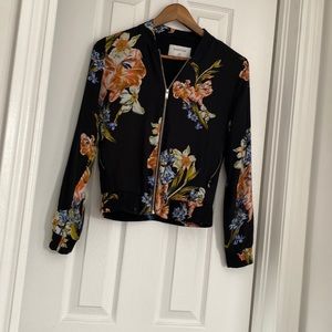 BABATON light jacket/ over top